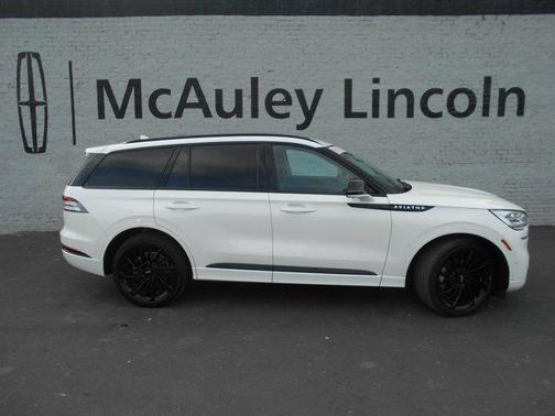 2023 Lincoln Aviator Reserve AWD