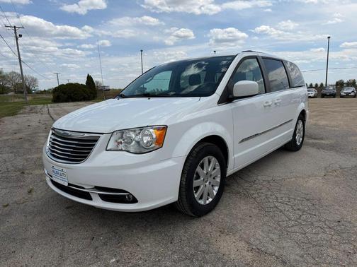 Bright White Clearcoat 2015 Chrysler Town & Country Touring