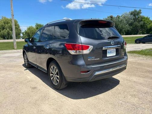 2014 Nissan Pathfinder SV