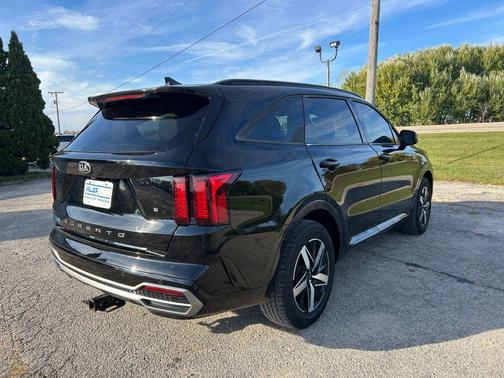 2021 Kia Sorento S