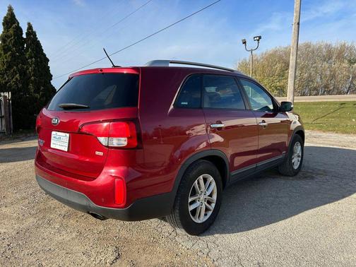 2014 Kia Sorento LX