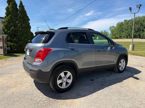 Satin Steel Metallic 2015 Chevrolet Trax LT