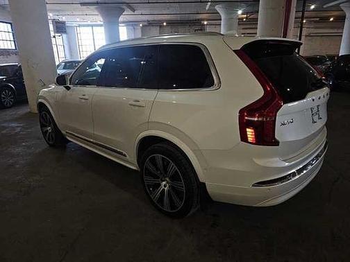 2024 Volvo XC90 Plus
