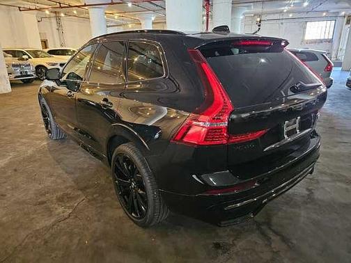 Onyx Black 2024 Volvo XC60 Ultimate