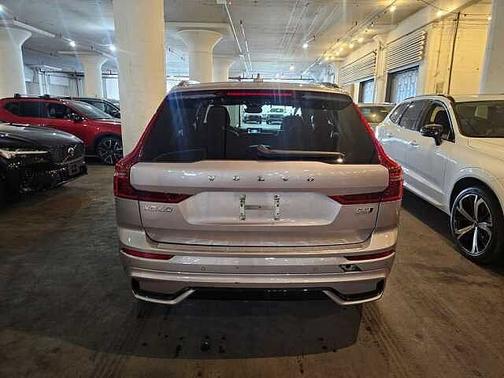 Aurora Silver 2026 Volvo XC60 Plus