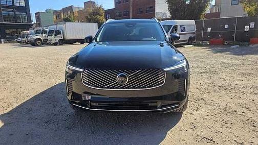 2025 Volvo XC90 Plus