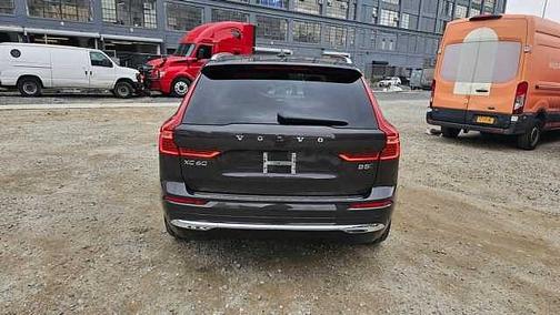 2023 Volvo XC60 Plus