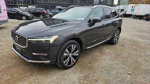 2023 Volvo XC60 Plus