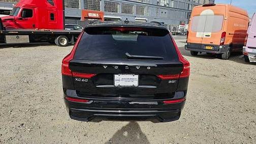 2025 Volvo XC60 Plus