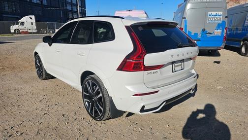 2025 Volvo XC60 Plug-In Hybrid T8 Ultra