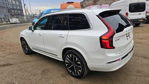 2025 Volvo XC90 Ultra