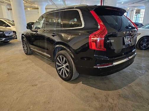 2025 Volvo XC90 Plus