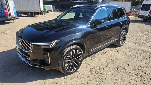 2025 Volvo XC90 B6 Plus 7-Seater