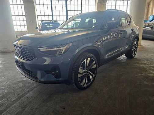 Fjord Blue 2023 Volvo XC40 Plus