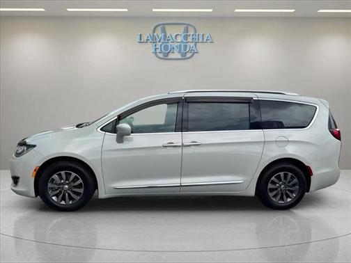 2019 Chrysler Pacifica Touring-L Plus