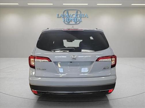 2022 Honda Pilot AWD Sport