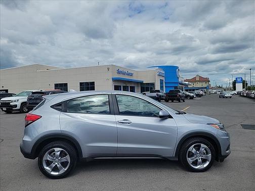 2022 Honda HR-V LX
