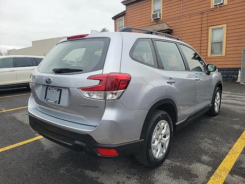 2019 Subaru Forester Base