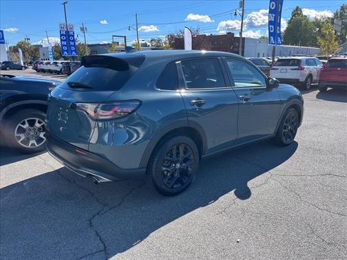 Nordic Forest Pearl 2024 Honda HR-V AWD Sport