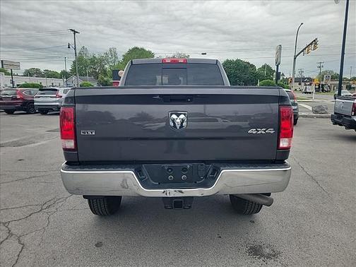 Granite Crystal Metallic Clearcoat 2017 RAM 2500 SLT Crew Cab 4x4 6'4' Box