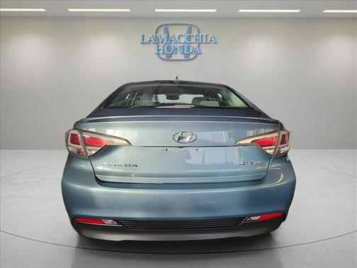 2016 Hyundai SONATA Hybrid SE