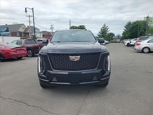 2025 Cadillac Escalade ESV Sport