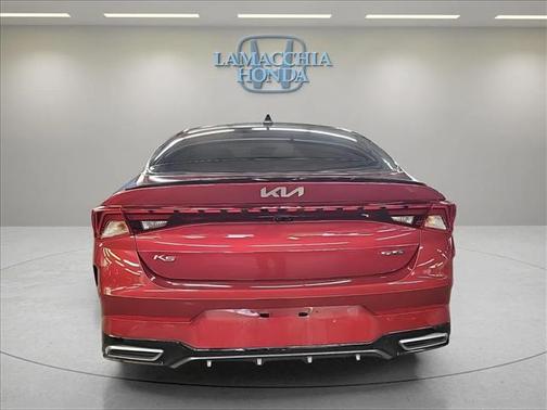 2022 Kia K5 GT-Line