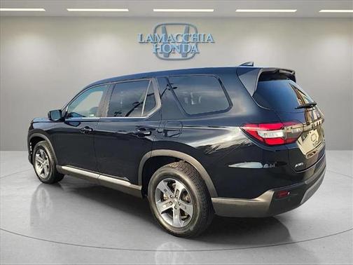 2023 Honda Pilot AWD EX-L 8 Passenger