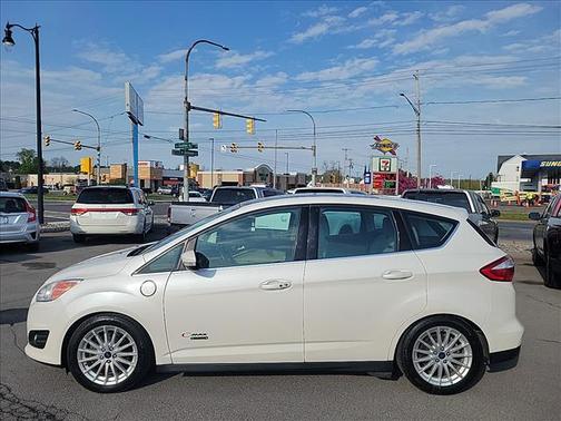 White Platinum Metallic Tri-Coat 2016 Ford C-Max Energi SEL