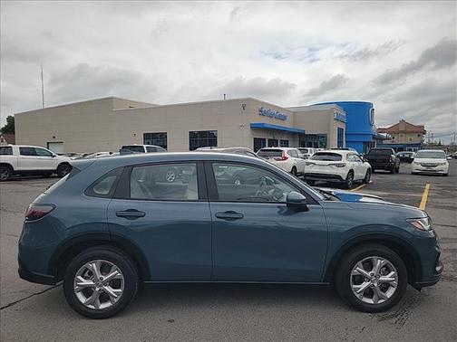 Nordic Forest Pearl 2024 Honda HR-V LX