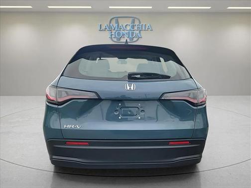 Nordic Forest Pearl 2024 Honda HR-V LX