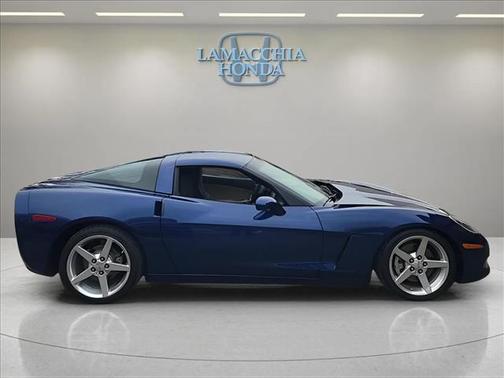 2005 Chevrolet Corvette Base