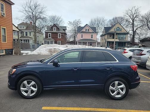 2020 Audi Q3 45 Premium