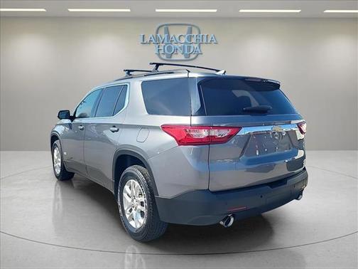 Satin Steel 2019 Chevrolet Traverse LT Cloth