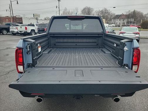 Sonic Gray Pearl 2025 Honda Ridgeline Black