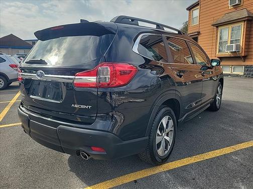 2022 Subaru Ascent Premium 8-Passenger