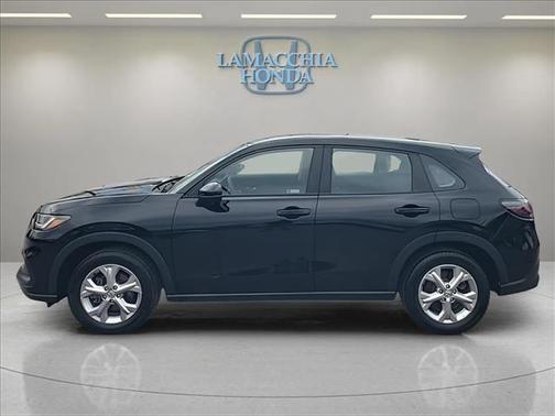 Crystal Black Pearl 2023 Honda HR-V LX