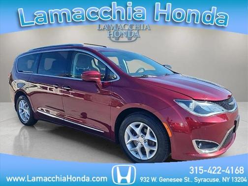 2018 Chrysler Pacifica Touring-L
