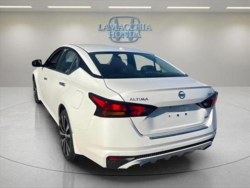 2021 Nissan Altima Platinum Intelligent AWD