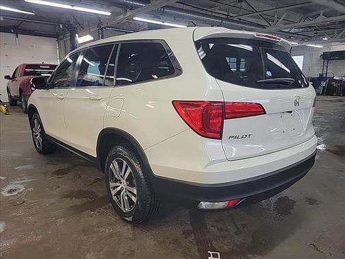 2016 Honda Pilot EX