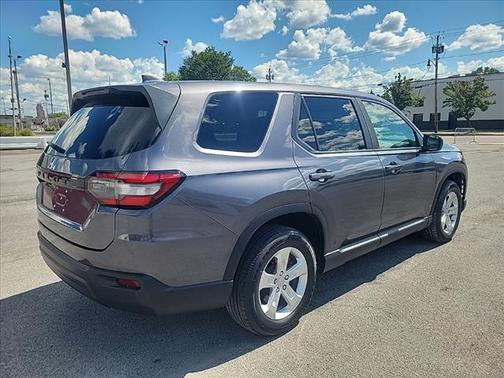 2023 Honda Pilot AWD LX