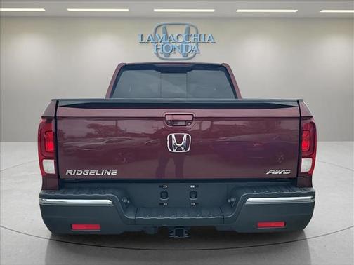 Deep Scarlet Pearl 2019 Honda Ridgeline RTL