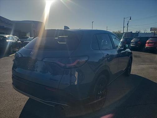 Nordic Forest Pearl 2024 Honda HR-V Sport w/BSI