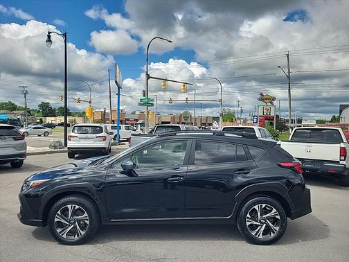 Crystal Black Silica 2024 Subaru Crosstrek Premium
