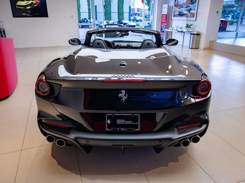 2023 Ferrari Portofino M Base