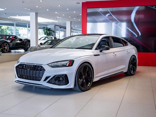 2022 Audi RS 5 2.9T