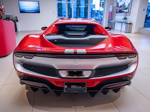 2022 Ferrari 296 GTB Base