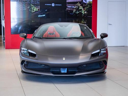 2023 Ferrari 296 GTS 