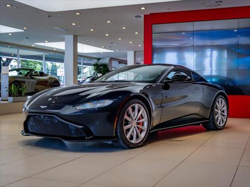 2020 Aston Martin Vantage Base