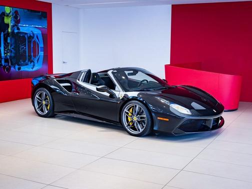 2018 Ferrari 488 Spider Base